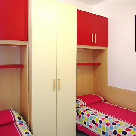 Pine Wood Apartment