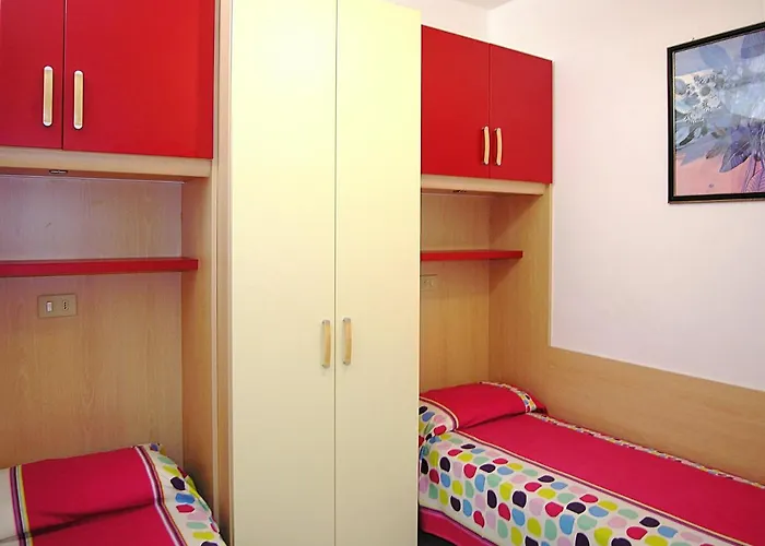 Pine Wood Daire