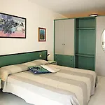 Pine Wood Apartament *